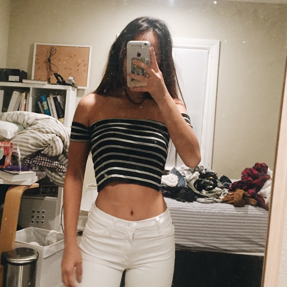 Off shoulder striped tee